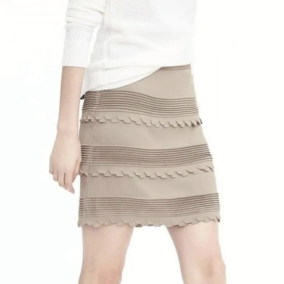 Banana Republic Dresses & Skirts - BANANA REPUBLIC Taupe Laser-Cut Scalloped Pintucked Textured Mini Skirt 2